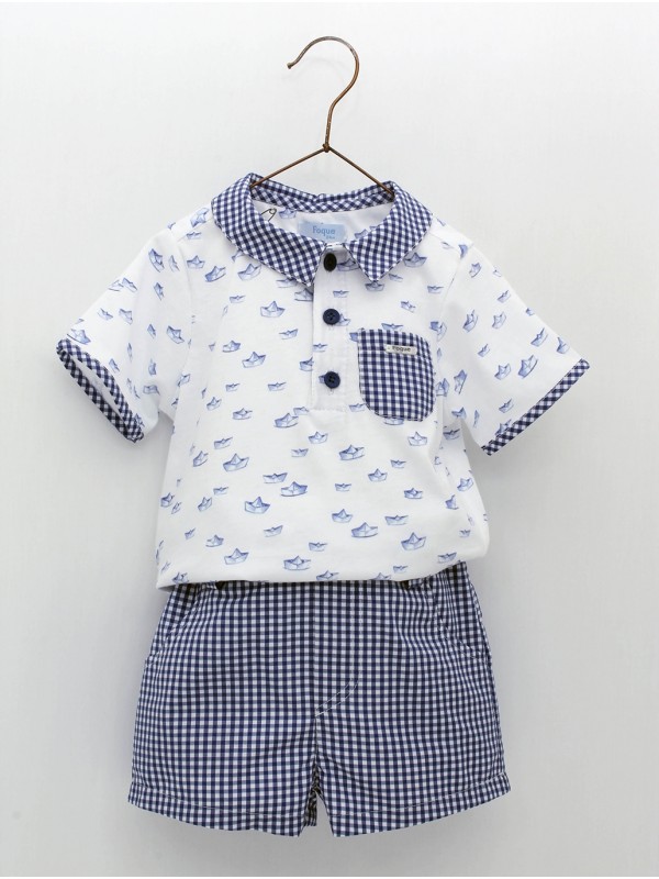 Polo estampado barcos y pantalón corto vichy