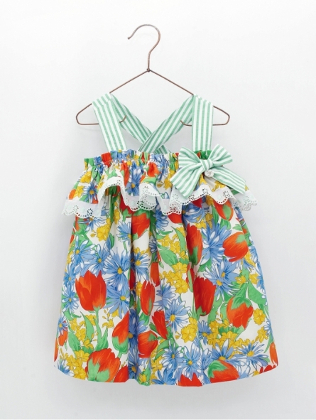 Vestido en tejido estampado tulipanes