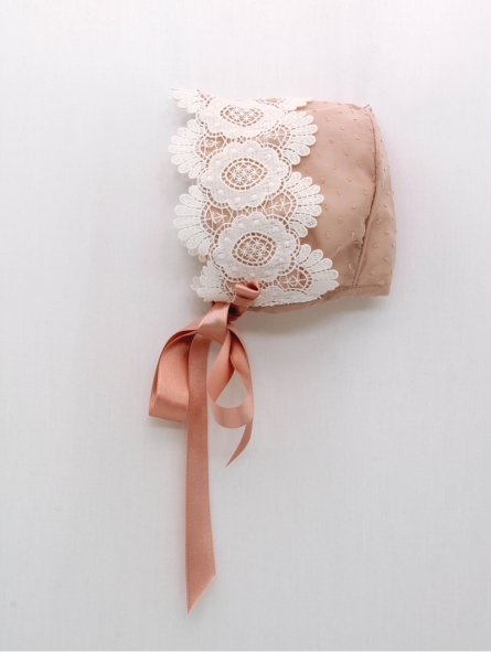 Baby girl bonnet