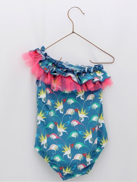 Girl swimwear
