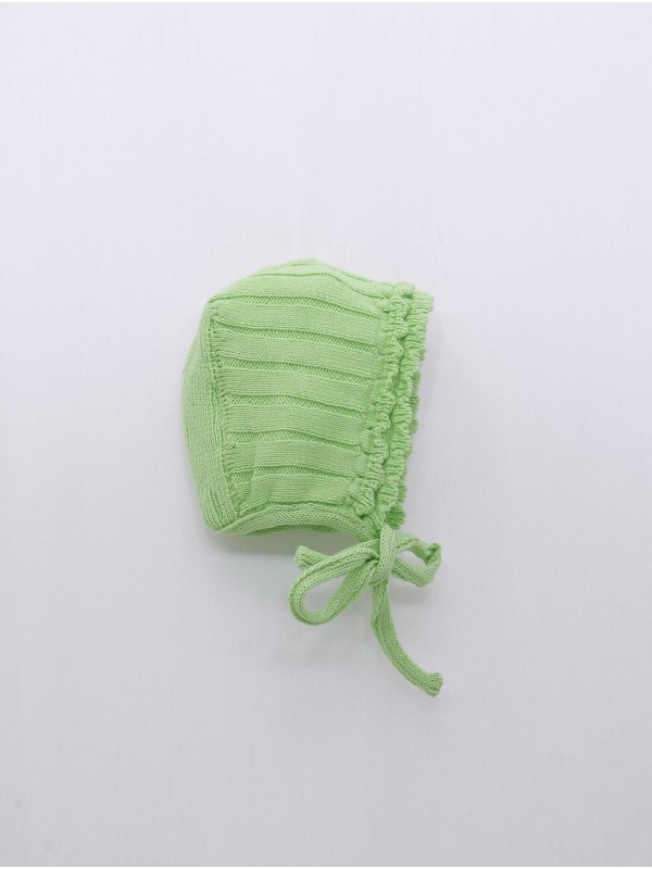 ribbed knit bonnet