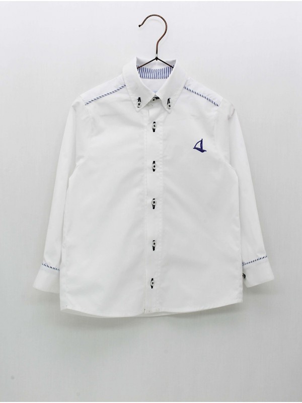 Camisa blanca cuello camisero
