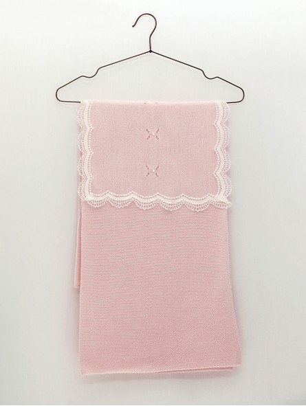 Shawl with lace and hand embroidery