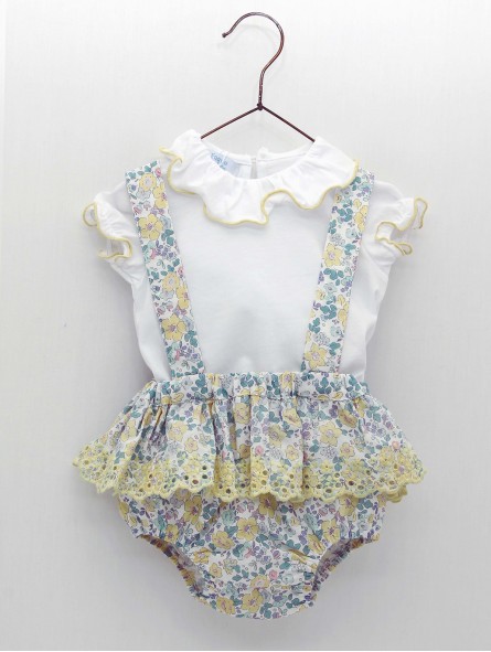 Juliette girl outfit