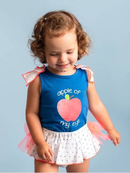 Baby girl set of T-shirt and bloomers