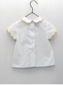 Camisa com pescoÃ§o camisero e vivos de listras