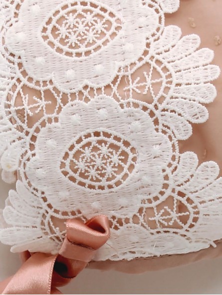 Baby girl bonnet