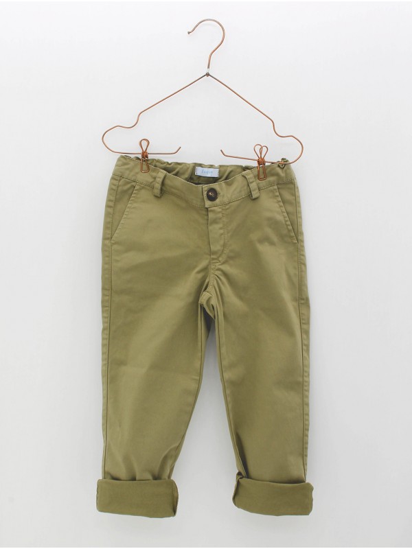 Pantalón ancho