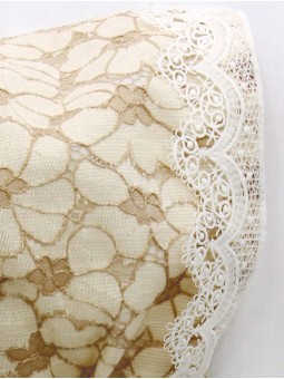 lace bonnet