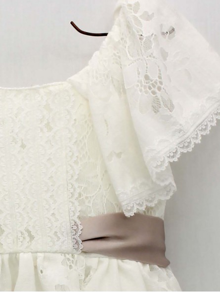 Lace dress with bow insert Lace dress with bow insert