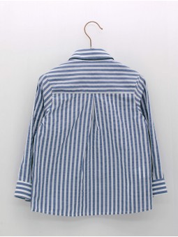 striped shirt