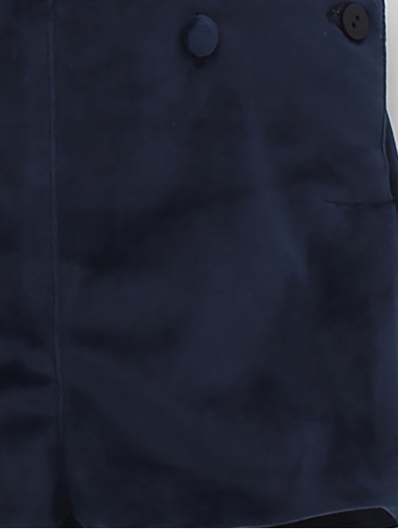 Pantalón corto con tirantes terciopelo