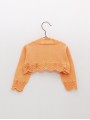 Chaqueta con ondas y calados