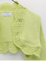 Chaqueta con ondas y calados