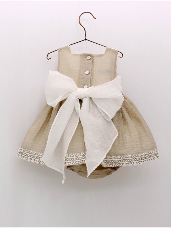 Amélie beige bloomer ensemble