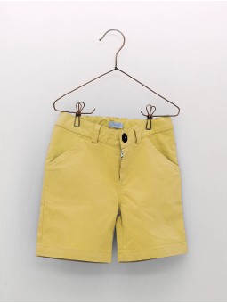 Pantalón corto