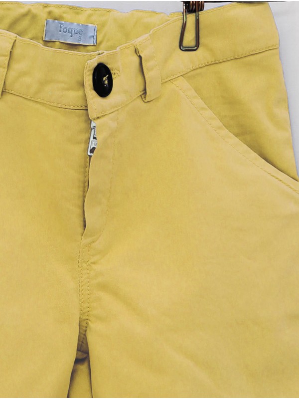 Pantalón corto