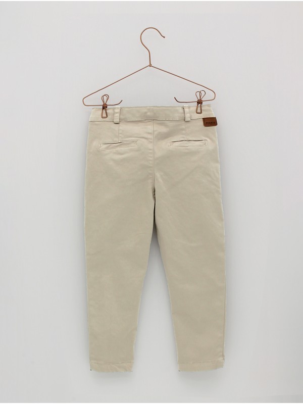 Pantalón longo