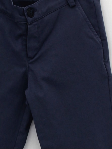 Pantalón largo