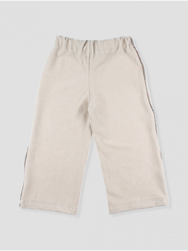 PANTALÓN CULOTTE TEJIDO SUDADERA CON VIVO EN FLORES CC. GOFRE