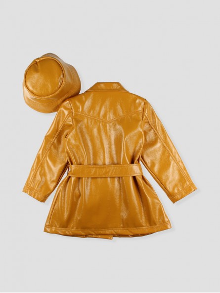 IMPERMEABLE DE CHAROL CON CINTURÓN Y GORRO A JUEGO CC. PLUMETI