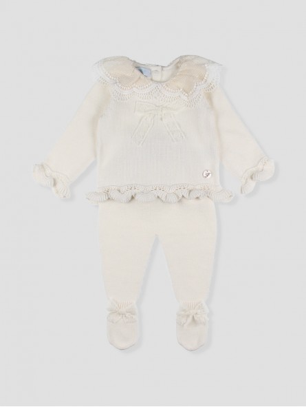 Roma baby girl first outfit