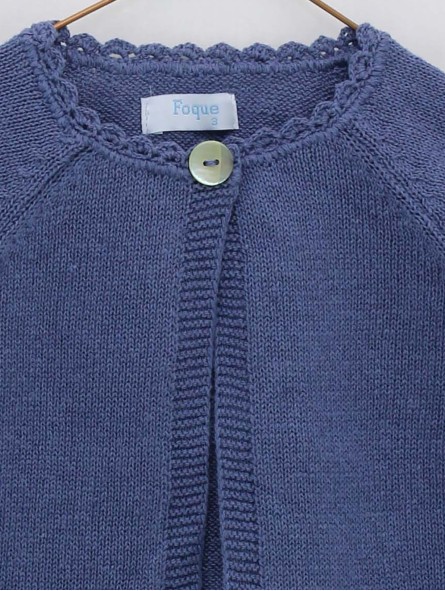 CHAQUETA PUNTO CON PUNTAS REDONDAS Y ABERTURA EN ESPALDA