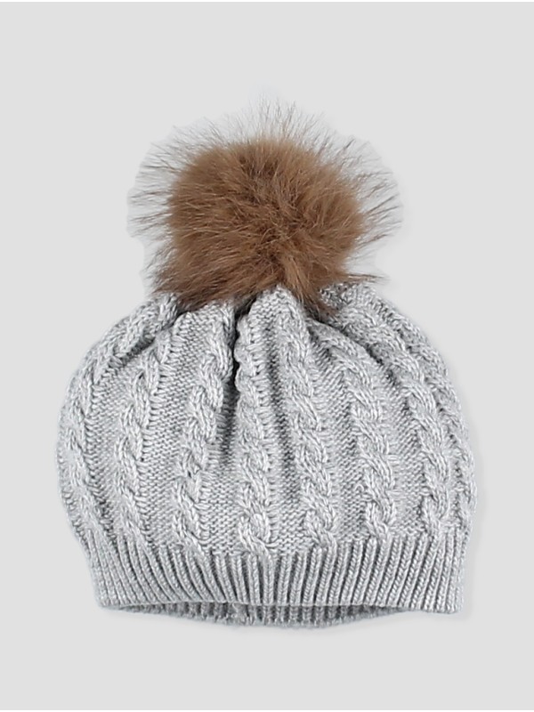 Gorro ochos con pompón