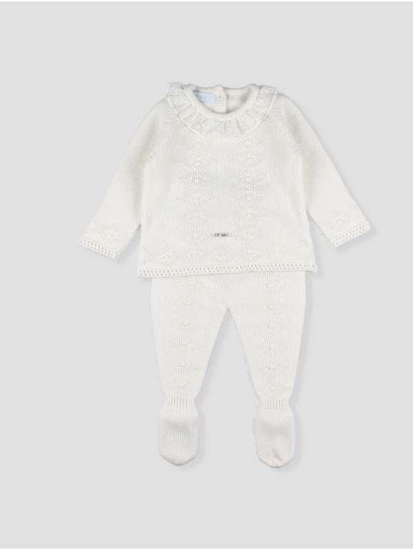 Baqueira Veret girl first Outfit