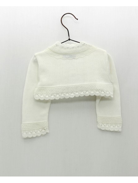 Round-edged jacket with lace trim
