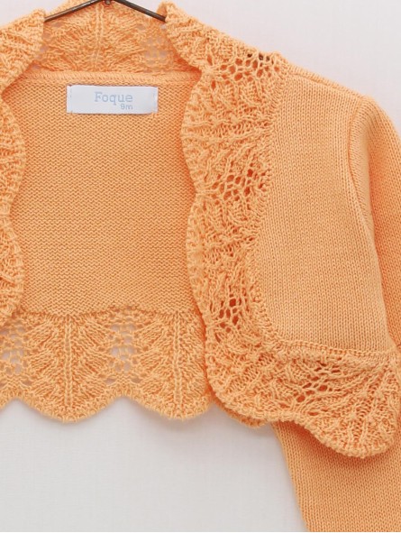 Chaqueta con ondas e calados