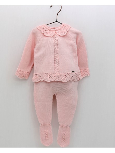 Ada girls’ first outfit