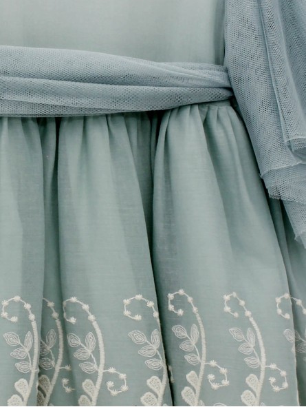 Betania Embroidered Fretwork Dress