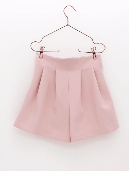 Short con pinzas