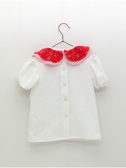 Blusa cuello flores