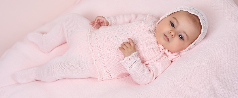 Toquillas and bootees for newborns