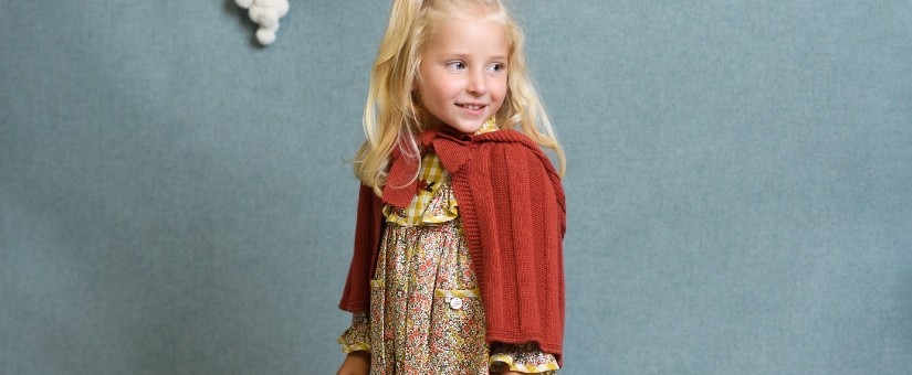 Jaquetas e sudaderas para menina